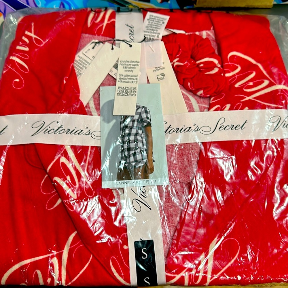 VS Flannel Short PJ Set Sweetheart Red Size Small